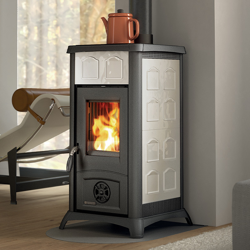 Poêle à bois Gemma 6 kw La Nordica 1 Poêle à bois Gemma 6 kw La Nordica